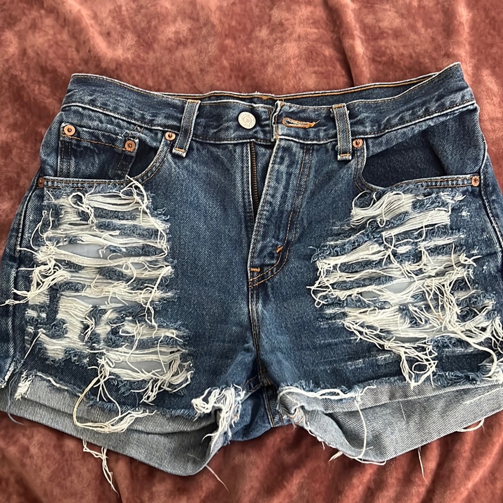 501 Levi denim shorts